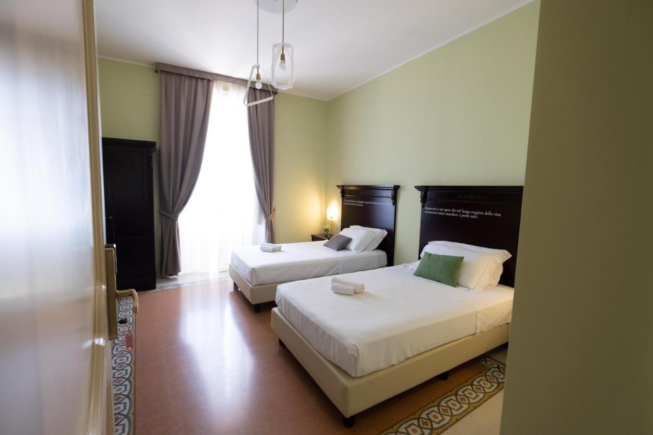 Hotel Borgo Di Ciaula Santa Flavia Exterior photo